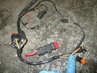 Load image into Gallery viewer, 1996 Johnson 90hp outboard engine wiring harness 584762
