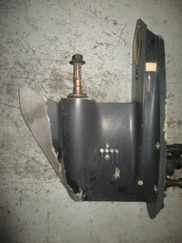 Load image into Gallery viewer, Johnson 90/ 112/ 115hp 2 stroke outboard lower unit with 25" shaft
