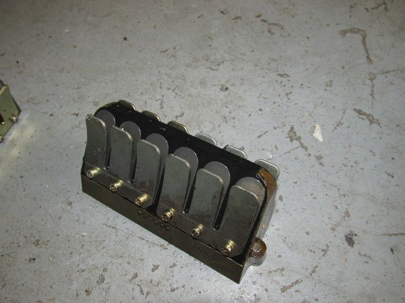 Evinrude 75 hp ETEC outboard reed valve box assembly 397336