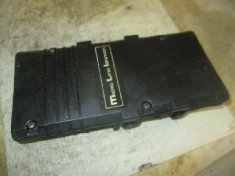 Suzuki DT90 90hp outboard ignition coil cover (32950-87E00)