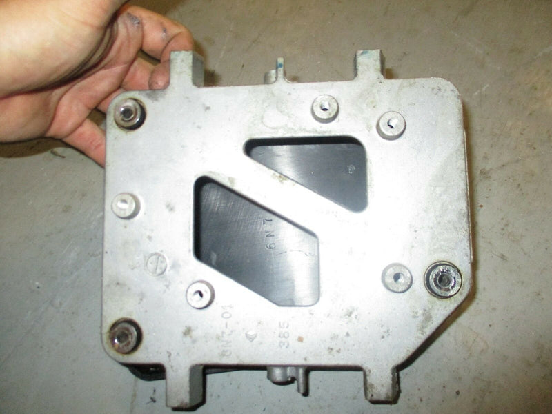 1998 Yamaha 115hp outboard 2-stroke CDI cover 6n7-85537