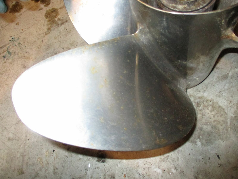 Suzuki DF300 300hp outboard counter rotating 4 blade steel propeller 15 by 14