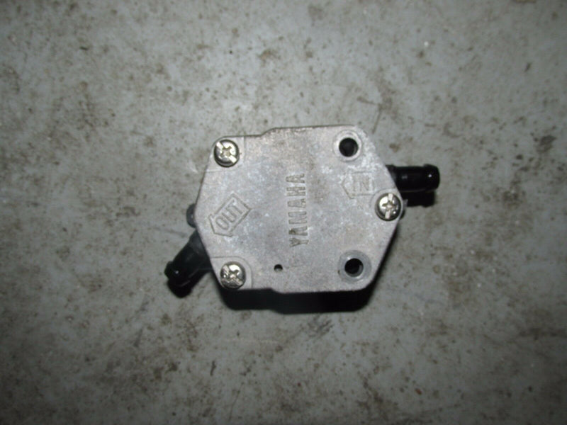 1998 Yamaha outboard 175hp carbureted S175TXRW fuel pump 6E5-24410-03-00