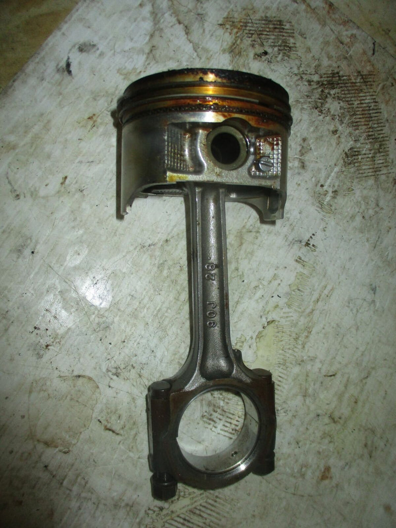 Suzuki DF90 90hp outboard piston and rod (12111-90J01)