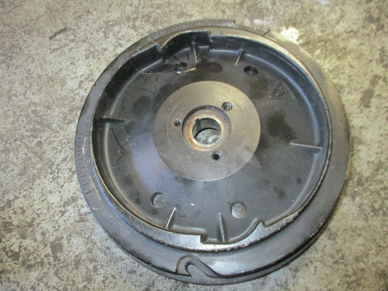 1995-1996 Johnson/Evinrude Military outboard 35hp AML35D flywheel 583002