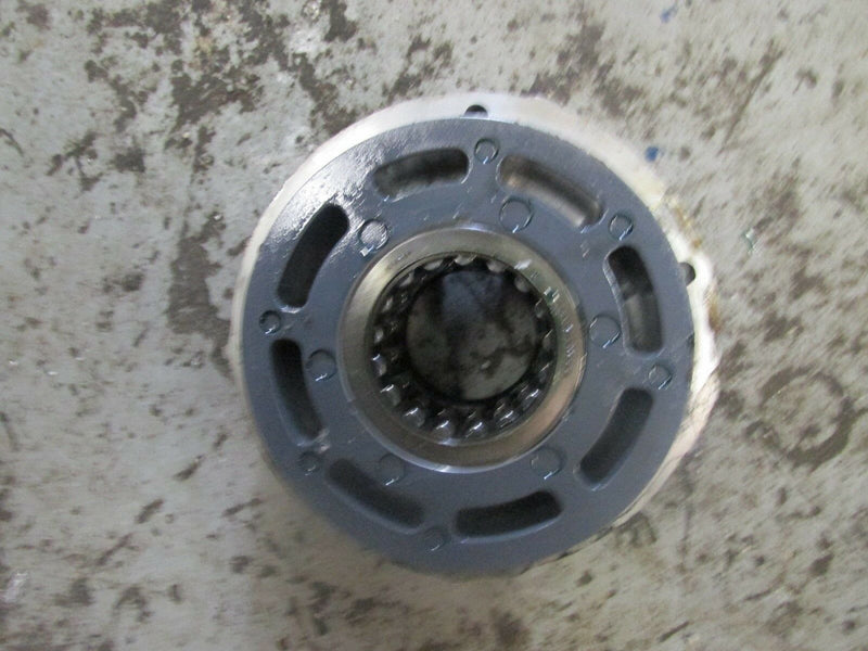 2001 Yamaha outboard 200 hpdi Z200TXRZ 2 stroke crank bearing carrier 68F-15163