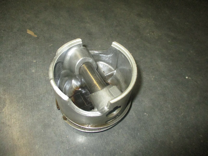 Evinrude Ficht outboard starboard piston .020 oversize