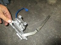 Load image into Gallery viewer, 2005 Yamaha 4 stroke 90hp outboard shift bracket and switch
