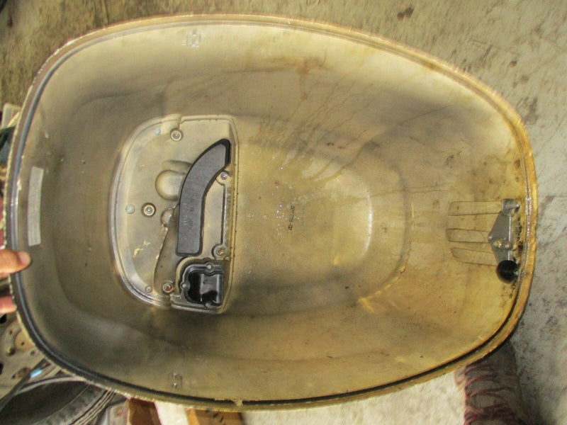 2001 Suzuki DF115 outboard top cowling