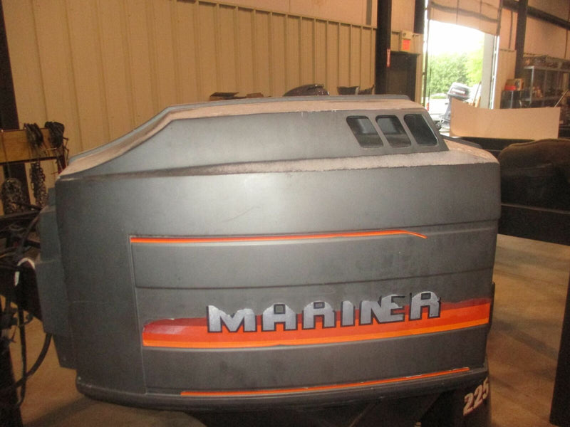Mercury Mariner 175hp outboard top cowling
