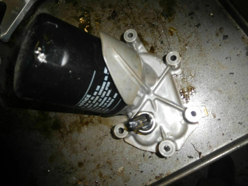 yamaha outboard 250 hp F250LA SHO 4 stroke Vmax oil filter connector
