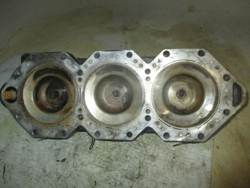 Johnson 150hp 2 stroke outboard cylinder head (337548)