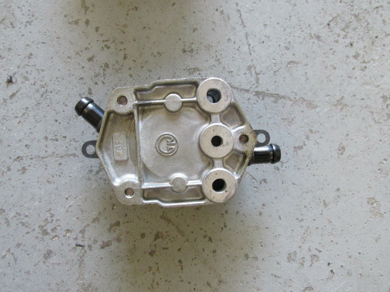 1990 Yamaha outboard 200hp L200ETXD fuel pump 6E5-24410-03-00