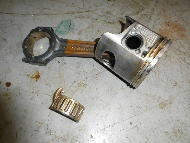 1995 Yamaha outboard 225 hp V-X SWS-stroke STRBD piston rod 62j-11642-01-86