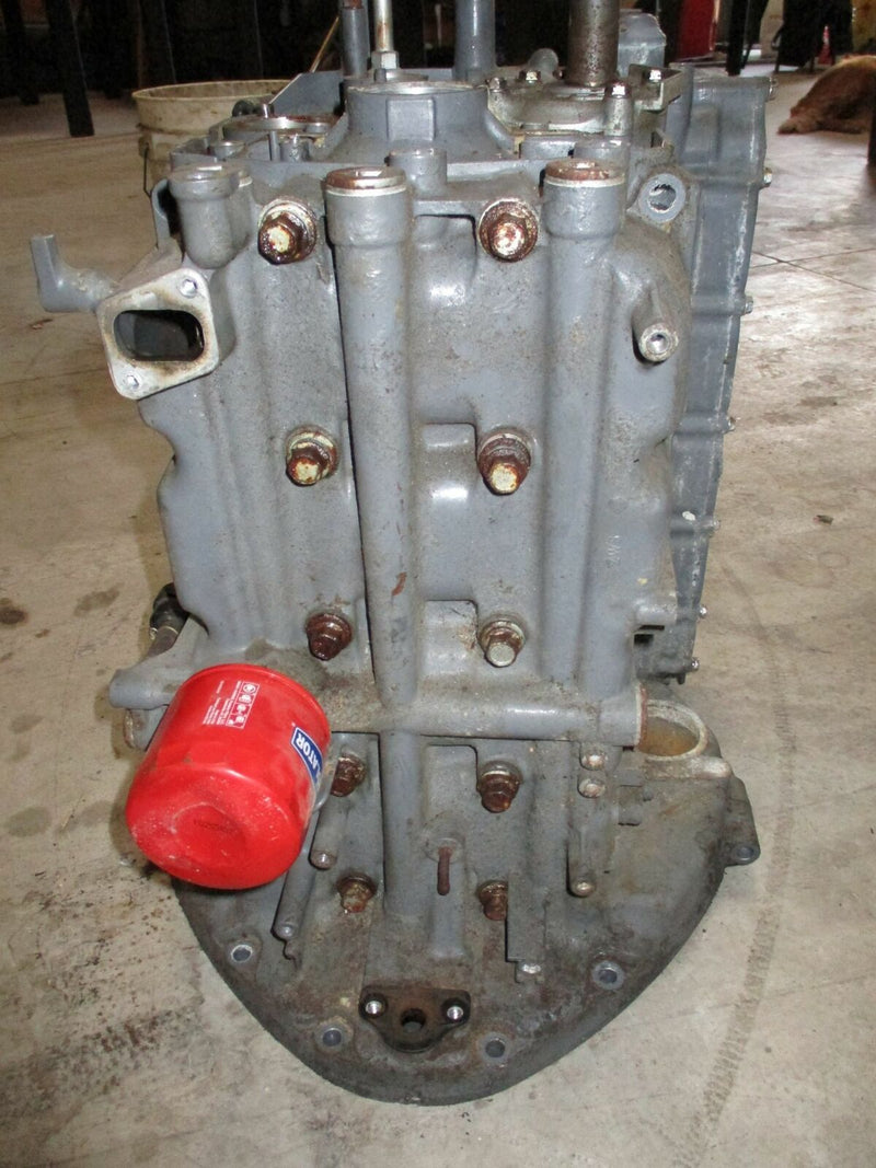 Honda 130hp 4 stroke outboard crankcase block