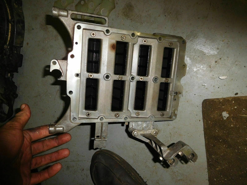 2008 evinrude e-tec 115hp outboard E115DPXSCR Intake manifold with reeds 5007024