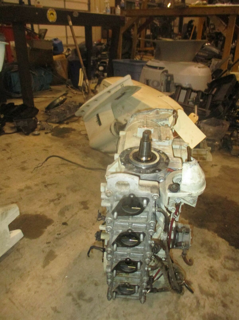 Suzuki DT140 140hp outboard crankcase powerhead
