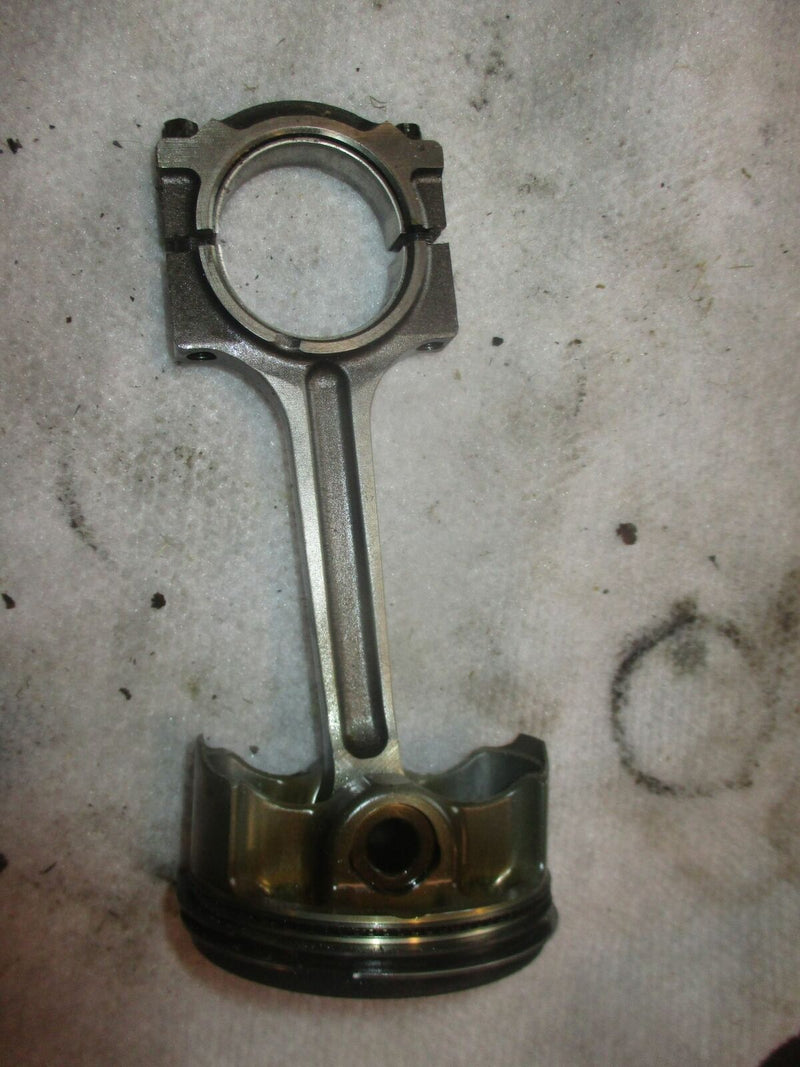 Yamaha 350hp 4 stroke outboard piston and rod (6AW-W1164-01-00)