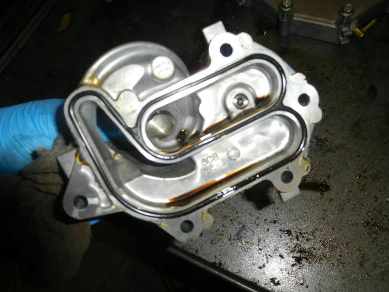 yamaha  outboard 250 hp F250LA SHO 4 stroke Vmax oil filter connector