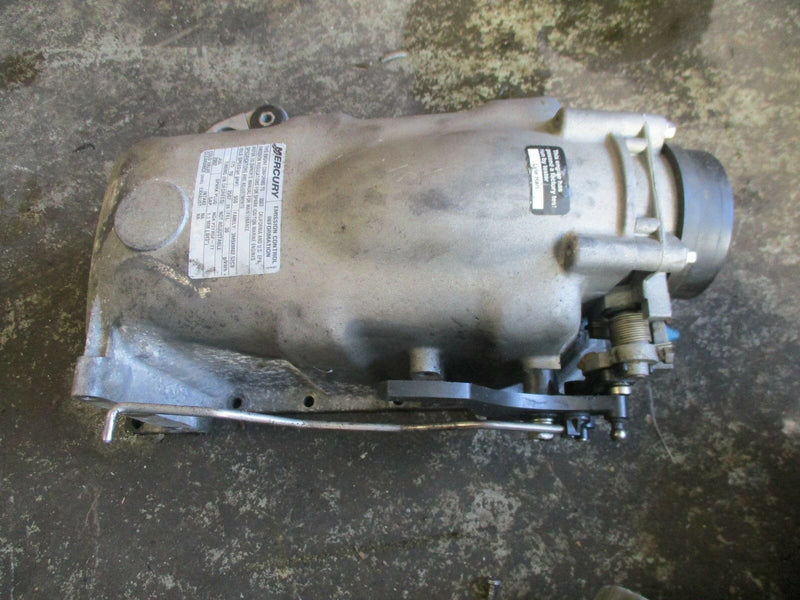 2002 Mercury 175hp DFI Optimax 2.5L outboard air plenum with sensors 855633T16
