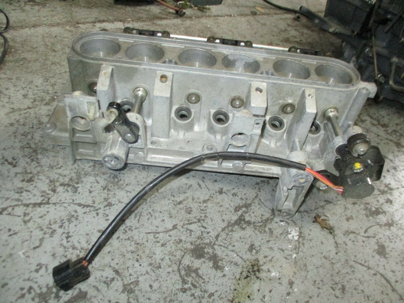 2003 yamaha VMAX OX66 150hp fuel injection outboard Throttle body 67H-13751