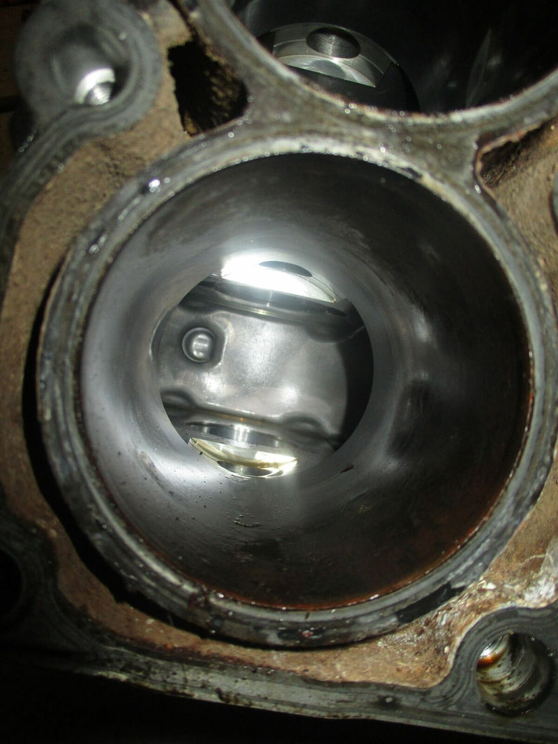 Suzuki DF50 50hp outboard crankcase block
