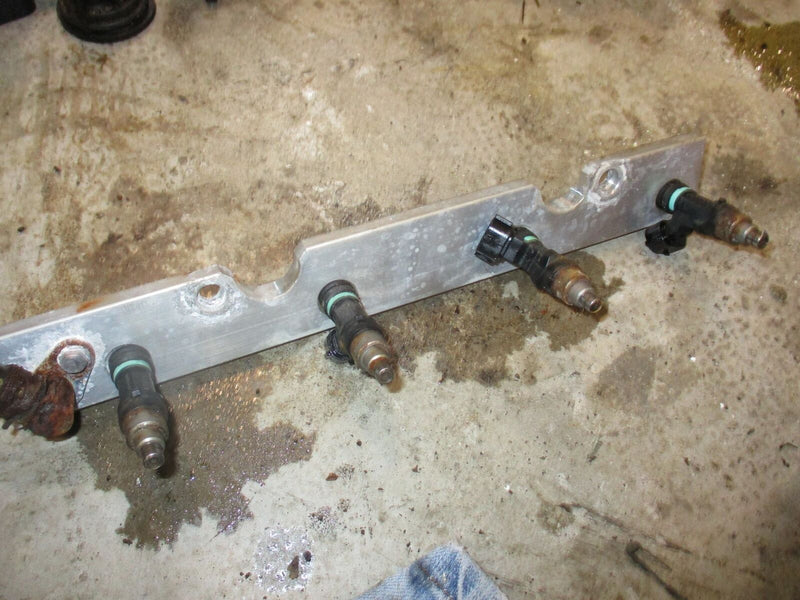 Suzuki DF70A 70hp outboard fuel rail with injector set (15750-87L10)
