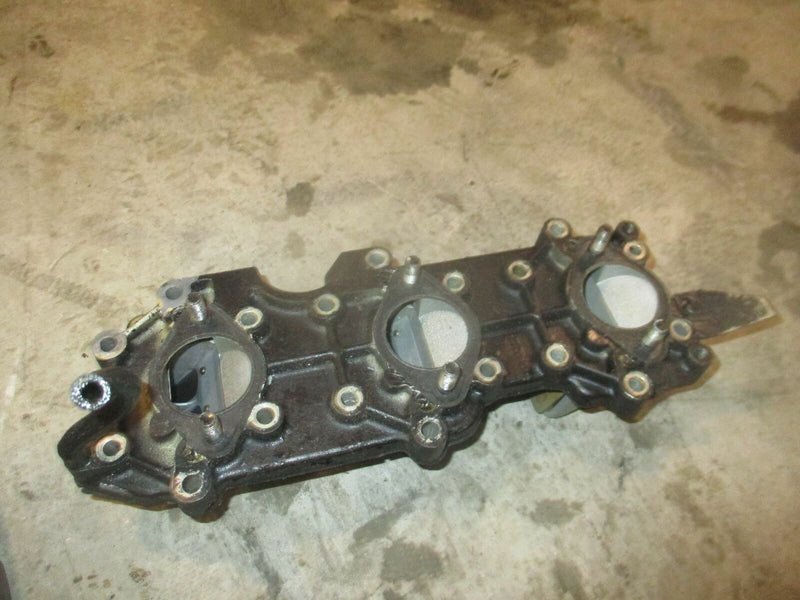 1986 Evinrude 70hp 2-Stroke Outboard Intake Manifold w/Reeds 323689