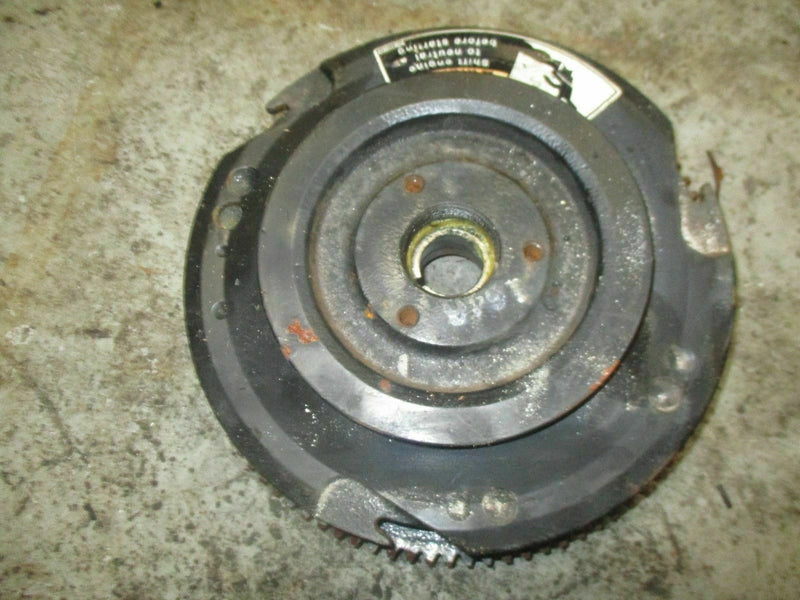 1997 225XL Mercury 225 hp carbureted outboard flywheel 272-821033c1