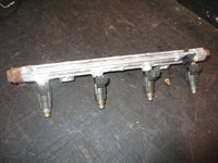 Load image into Gallery viewer, Suzuki DF70 70hp outboard fuel rail with injector set (15751-99E00)
