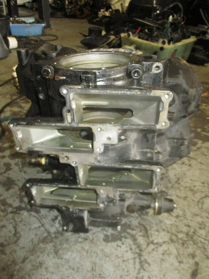Johnson 120hp 2 stroke outboard crankcase block