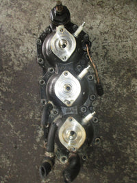 Load image into Gallery viewer, Evinrude 135 Ficht outboard starboard cylinder head (5001526)
