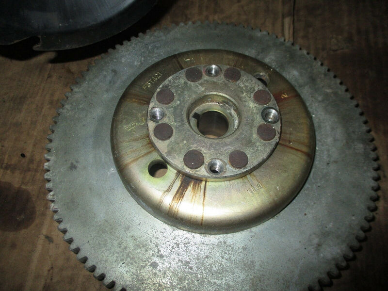 Suzuki EL60 CABREA 2-stroke outboard flywheel 32102-95305