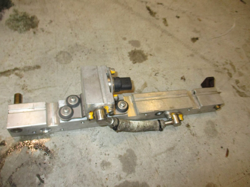 Yamaha HPDI VMAX 250hp outboard fuel rail (60V-13171-00-00)