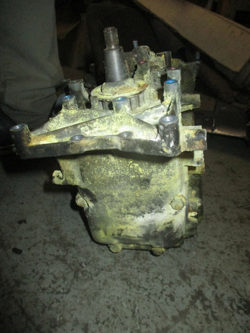 Yamaha 9.9hp 4 stroke outboard crankcase powerhead