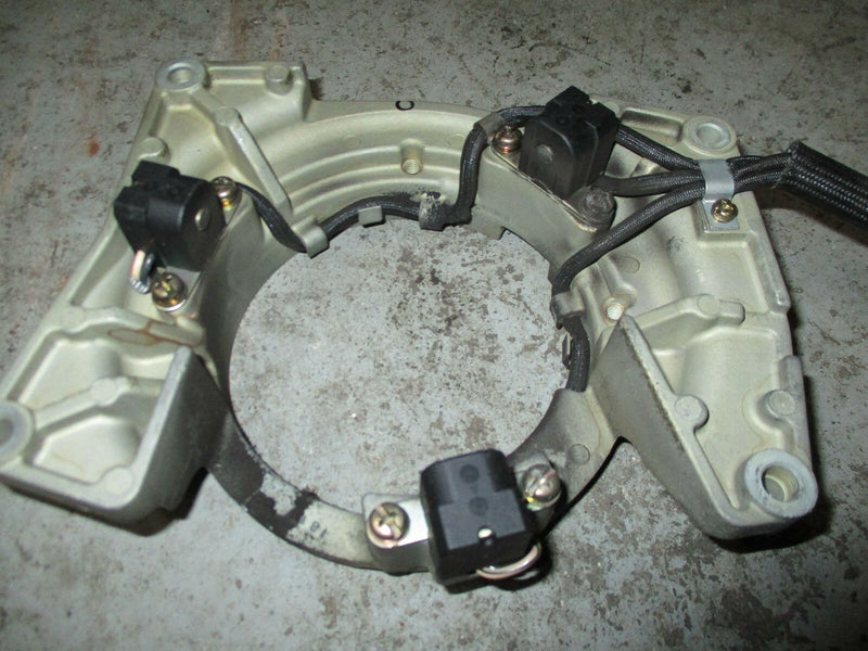 2003 Yamaha 225 4-stroke LF225TXRB outboard pulsor coil 69j-85580