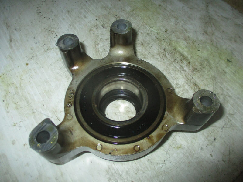 Suzuki DF175 175hp outboard lower bearing carrier (12734-96J00)