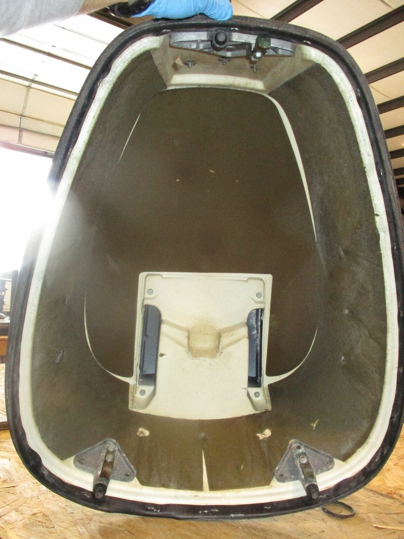 Yamaha 115hp 2 stroke outboard top cowling