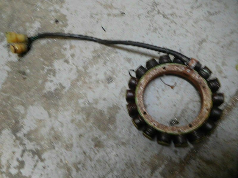 2004 Yamaha 225hp outboard 4 stroke Stator 69j-81410-01-00