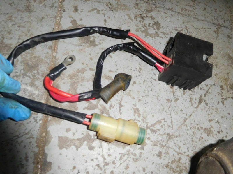 2000 yamaha 150 SWS OX66 V6 outboard Fuse Holder 61A-82150-00-00