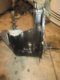 Load image into Gallery viewer, Suzuki DF115 115hp outboard lower unit with 25" shaft
