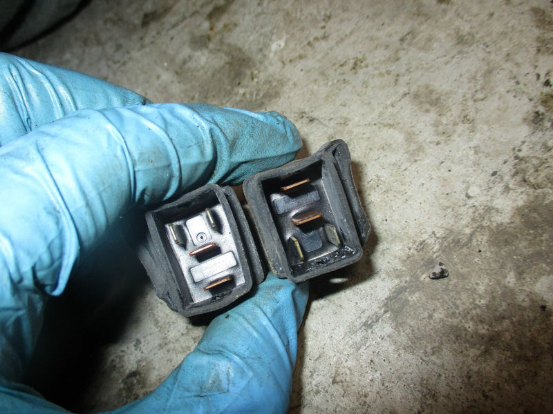 Johnson 115hp 4 stroke outboard relay set (5033264)