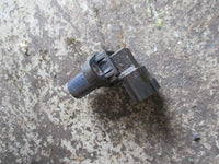 Load image into Gallery viewer, 2001 Suzuki DF115 outboard cam position sensor
