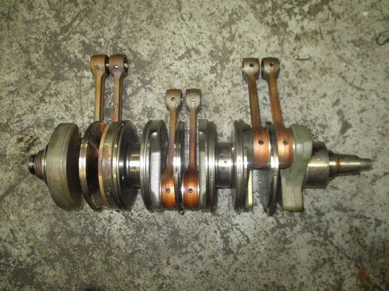Suzuki DT200 200 hp outboard crankshaft (12200-92E04)