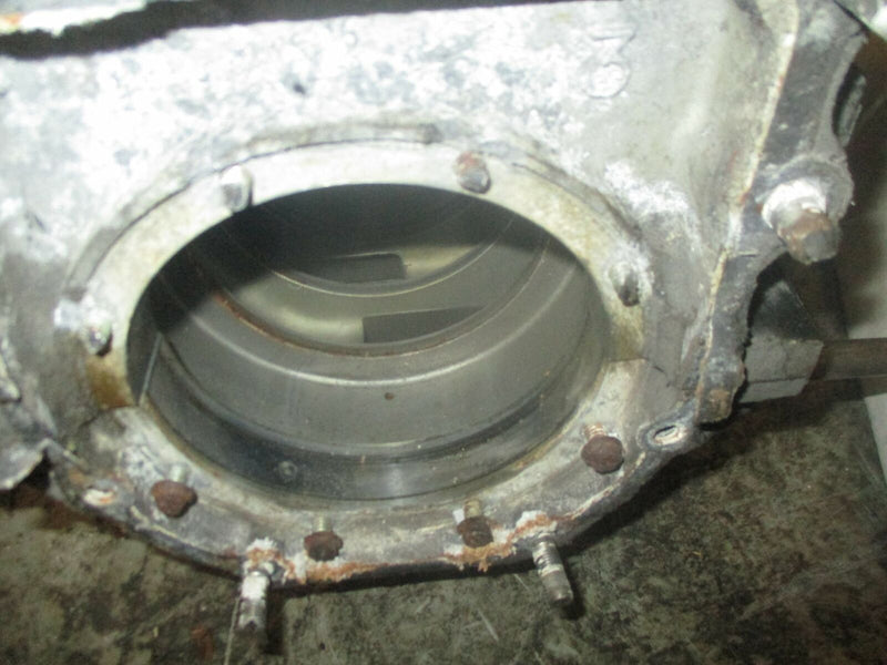 Johnson 140hp 2 stroke outboard crankcase block