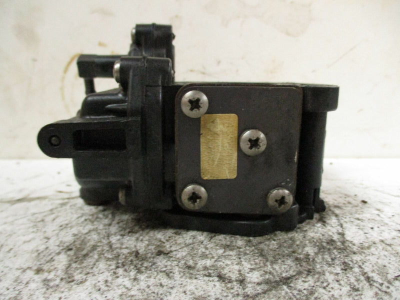 Johnson/Evinrude 120-300hp Carburetor [433449] Missing drain plug/throttle screw
