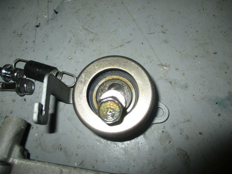 2000 Yamaha Z150TXRY 150 hp HPDI 2-stroke outboard belt tensioner