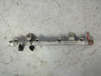 Load image into Gallery viewer, 2001 Suzuki Outboard DF 70 4-stroke 07001F-152213 fuel rail 15751-99E00
