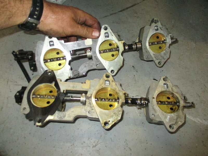2001 Evinrude Ficht 200hp outboard throttle body 5004248