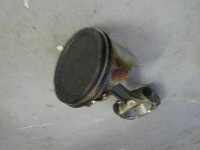 2009 Suzuki outboard DF 40 50 05001F-980487 piston and rod 12111-87J04